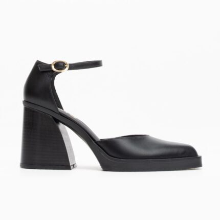 TEO110 black leather western/cowboy style pumps